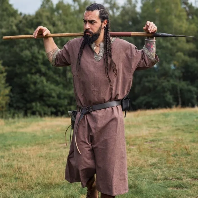 Leonardo Carbone Celtic Tunic, Short Sleeves, Chestnut Brown - Image 2