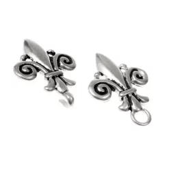 Cloak Clasp Fleur De Lys, Silvered