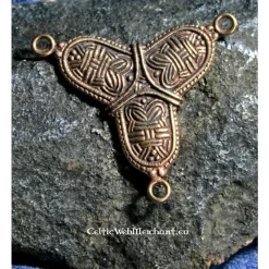 Dividing Piece Borre Style