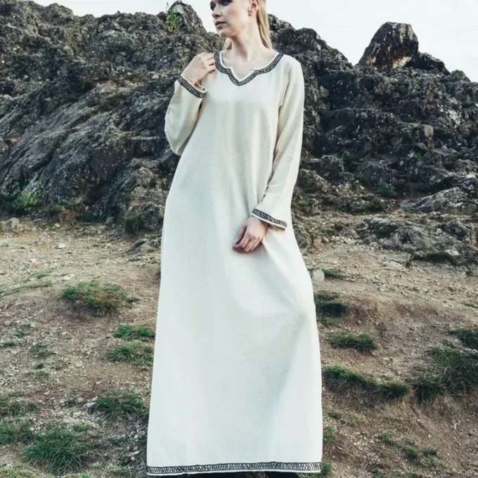 Leonardo Carbone Early Medieval Dress Aelswith, Natural