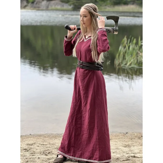 Leonardo Carbone Early Medieval Dress Aelswith, Red - Image 5