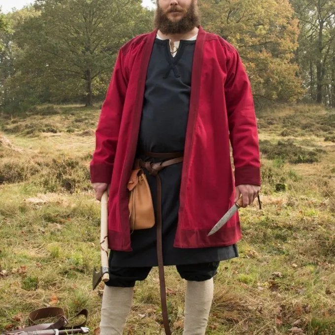 Early Medieval Kaftan Njord, Red - Image 2