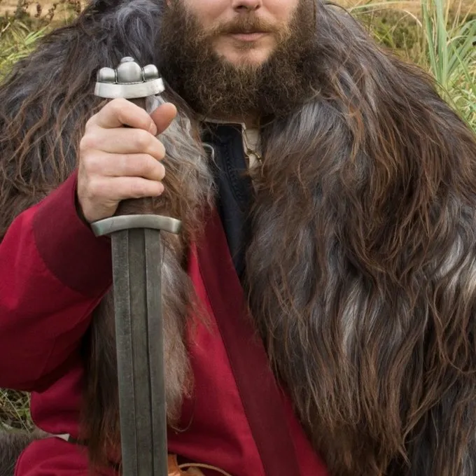 Early Medieval Kaftan Njord, Red - Image 6