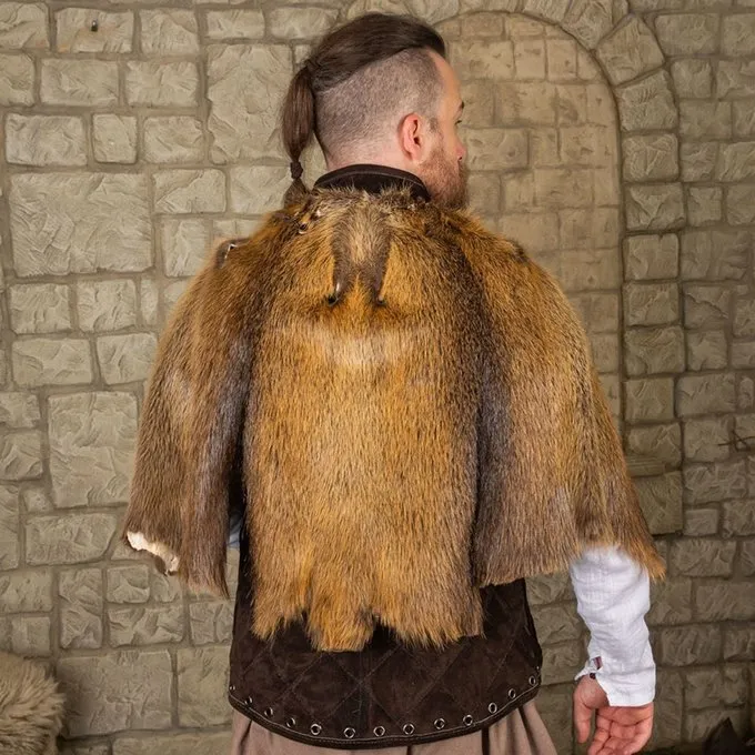 Mytholon Fur Collar Leif - Image 3