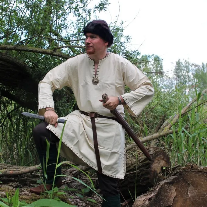 Leonardo Carbone Historical Tunic With Authentic Lining, Cream - Image 5