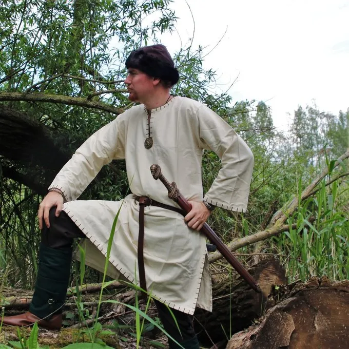 Leonardo Carbone Historical Tunic With Authentic Lining, Cream