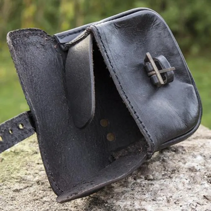 Epic Armoury Leather Belt Bag Agostino, Black - Image 3