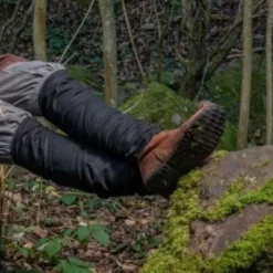 Leonardo Carbone Leg Wrappings Hredulf, Black