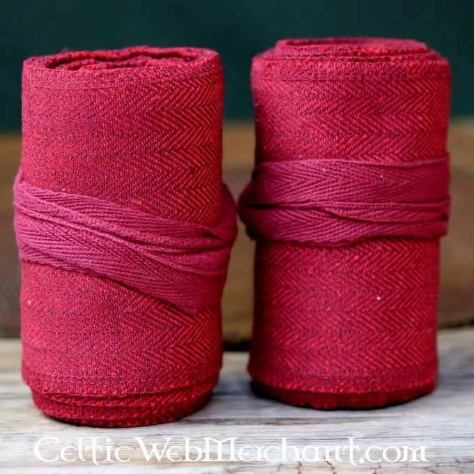 Leg Wrappings With Herringbone Motive, Red - Image 4