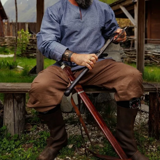 Leonardo Carbone Linen Viking Trousers Odin, Brown - Image 5