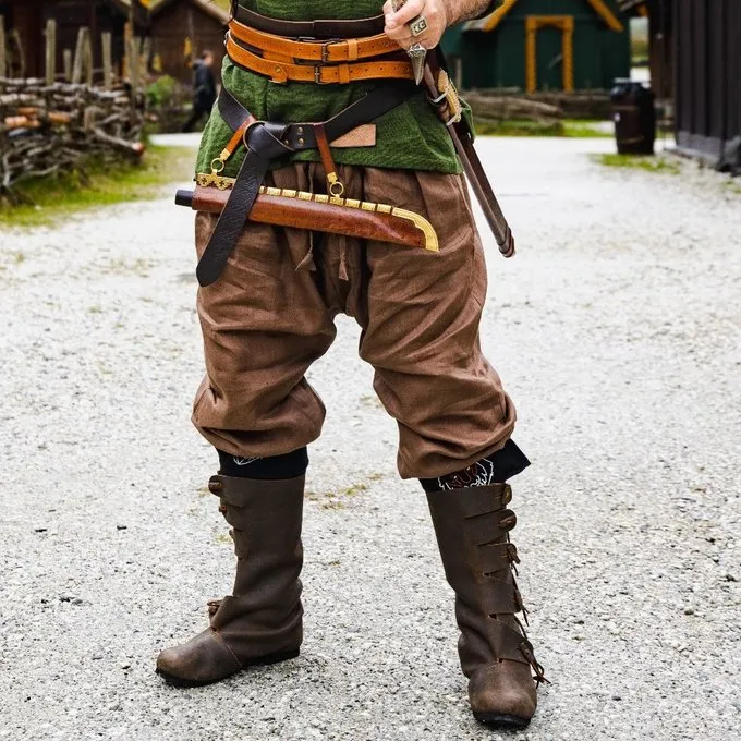 Leonardo Carbone Linen Viking Trousers Odin, Brown