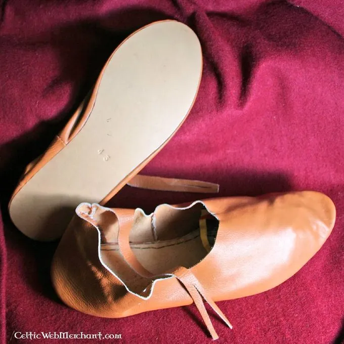 Deepeeka Low Strap Shoes - Image 2