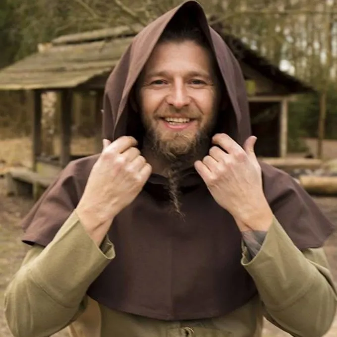 Epic Armoury Medieval Chaperon Walt, Brown - Image 3