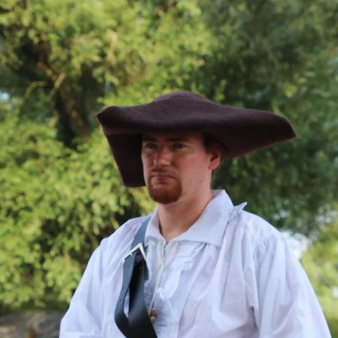 Leonardo Carbone Tricorn Charles, Brown - Image 2