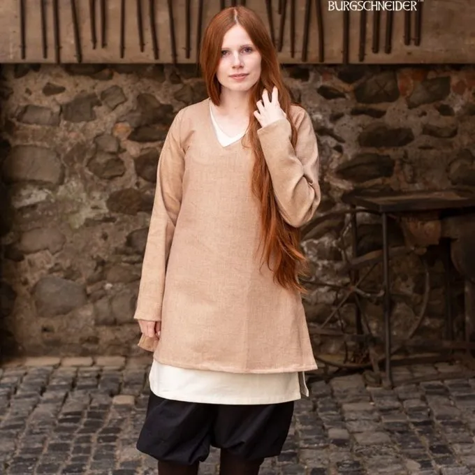 Burgschneider Tunic Shield-maiden Frekja, Sand