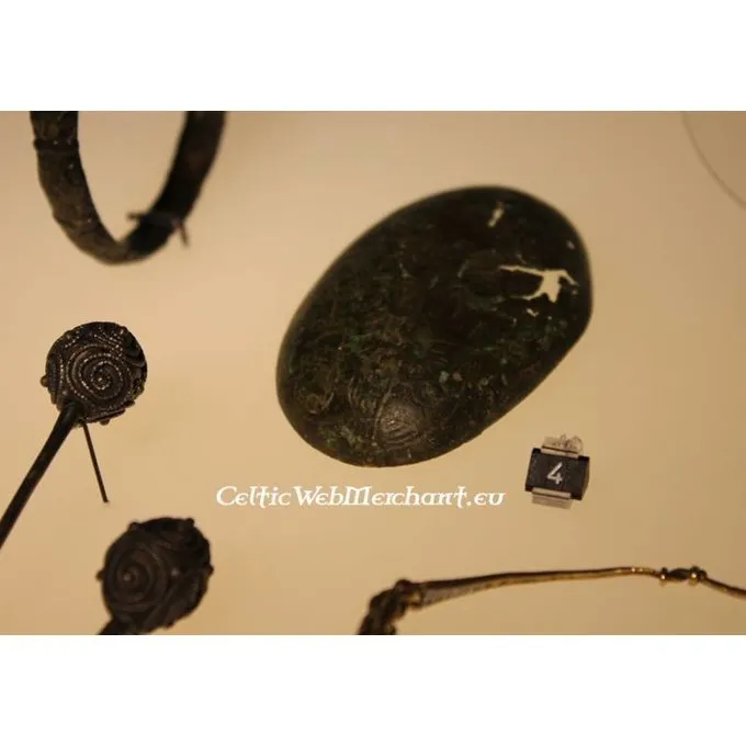 Turtle Brooch Dorestad - Image 4