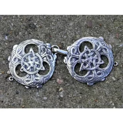 Two Folded Celtic Closing