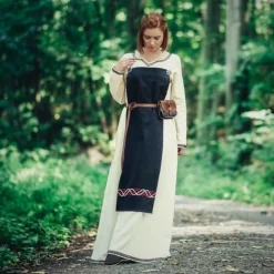 Leonardo Carbone Viking Apron Skadi, Black