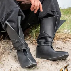Epic Armoury Viking Boots Rolf, Black