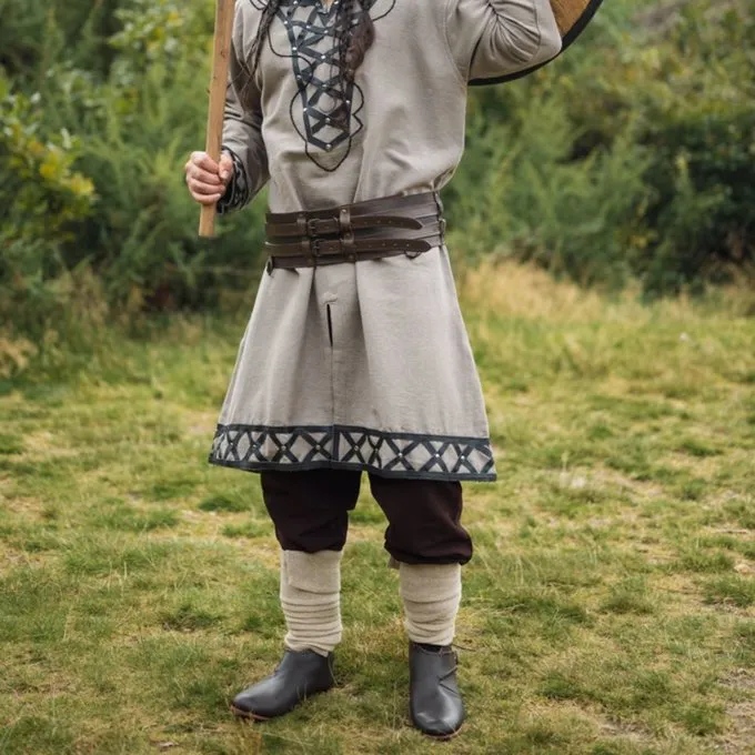 Leonardo Carbone Viking Winingas Herringbone Motif Halfdan, Natural - Image 5